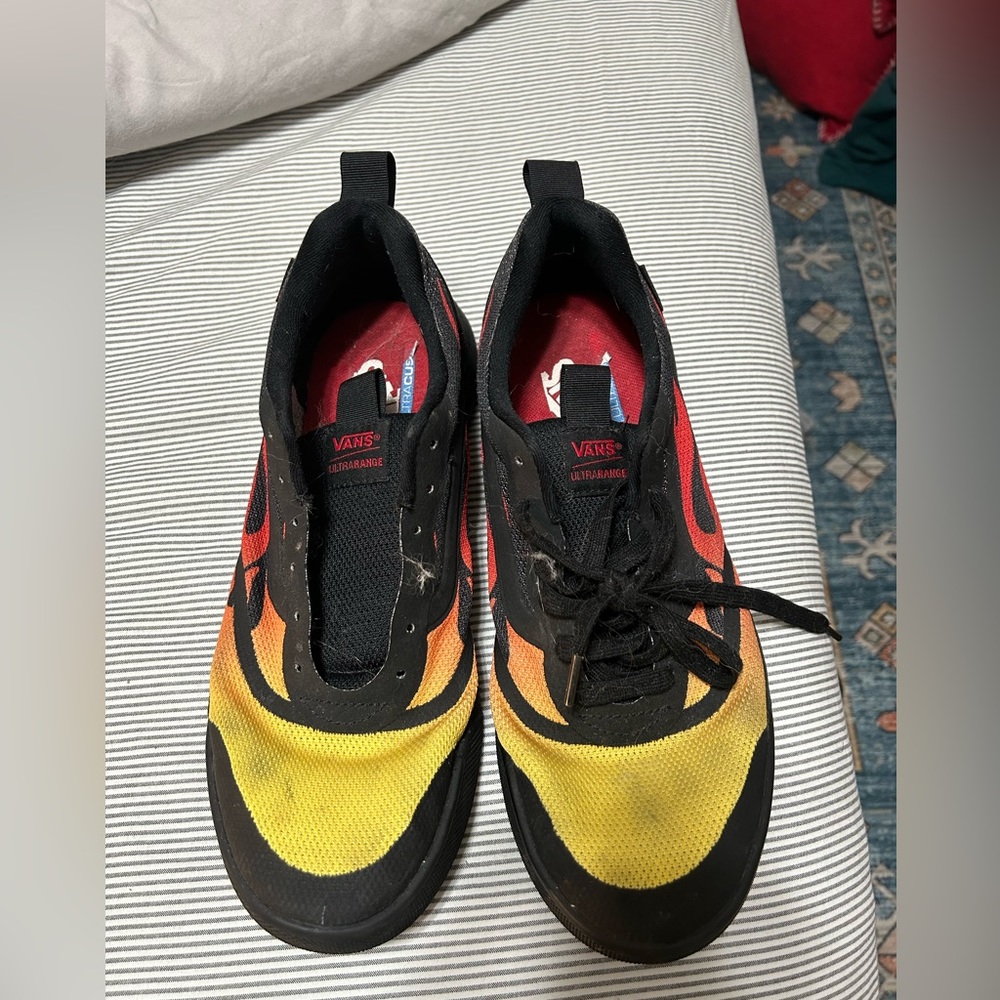 Vans UltraRange Flames
